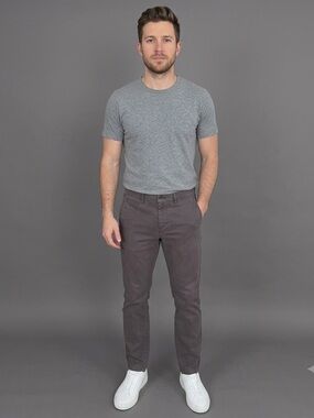 PERK Feel Good Chinos / Slim Fit Grey Stretch Pants size 33/32.